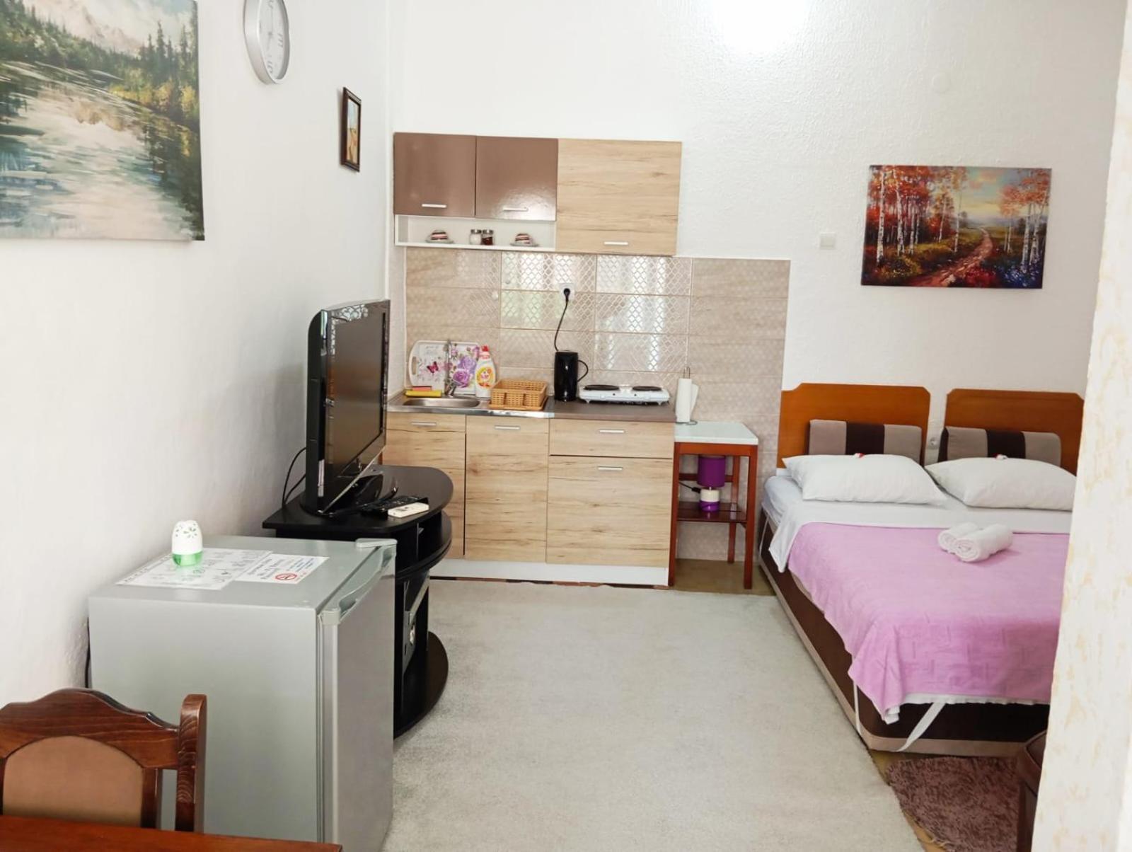 Apartment Deki Studio 科托尔 外观 照片